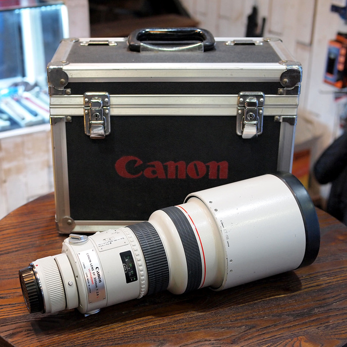 Canon ef 300mm f/2.8 L - Good Condition